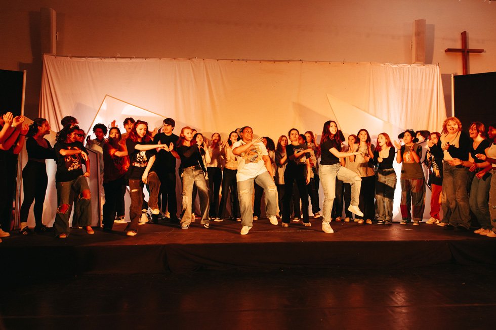 Pacifica Dance Isight 4