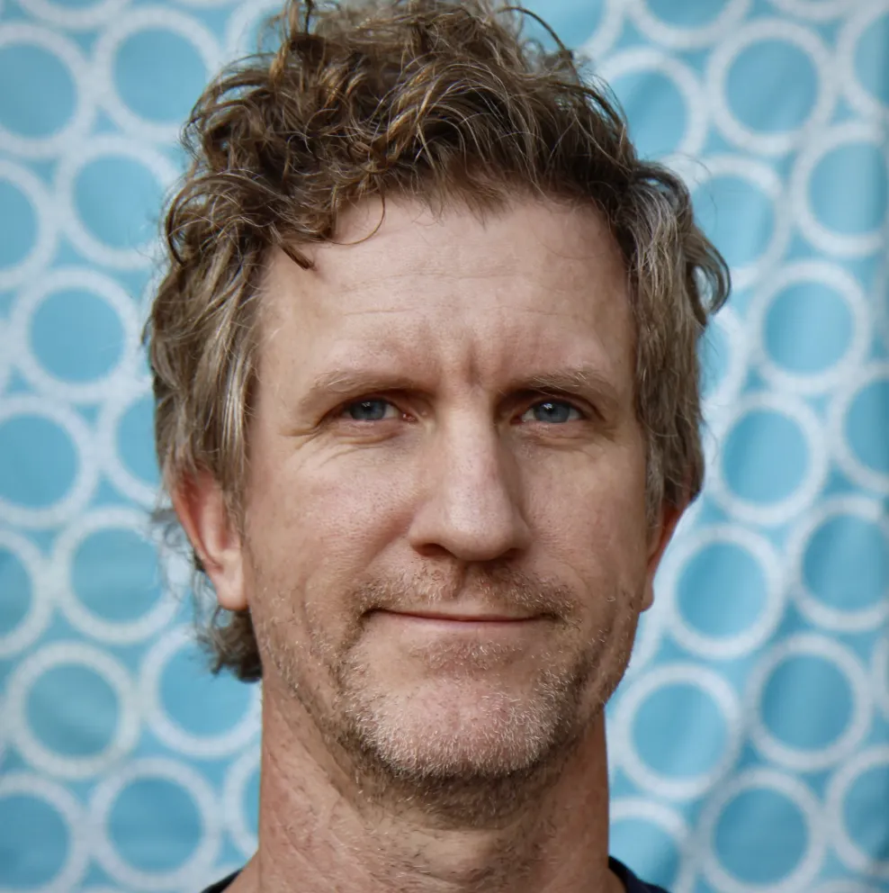 The Minchin Center Hosts Alec McNayr